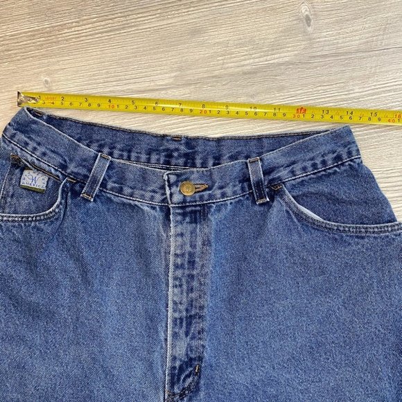 Vintage Wrangler High Waist Mom Jeans - Picture 9 of 9